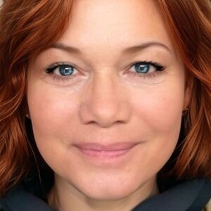 Meet your Posher, Aly